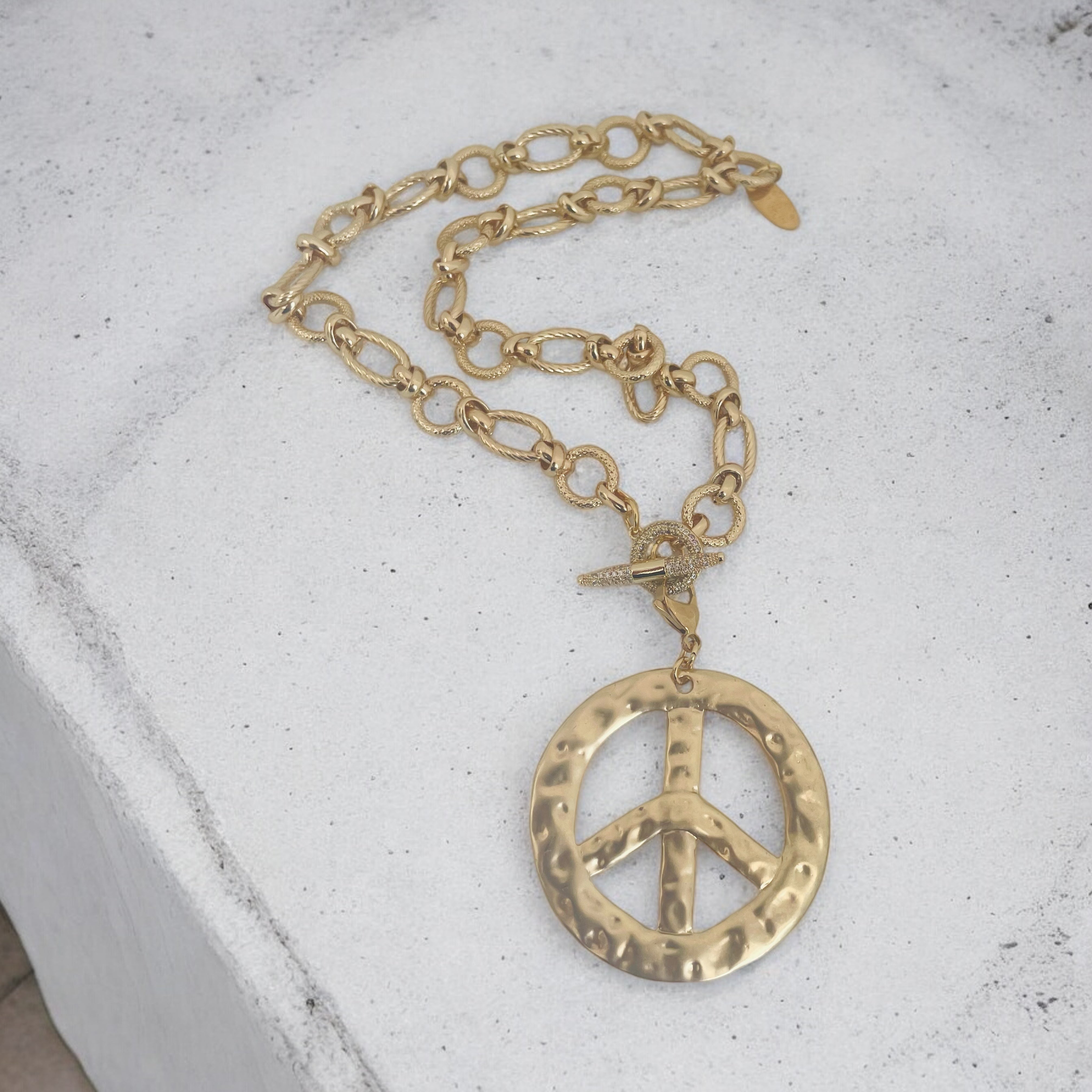 Collier Salora