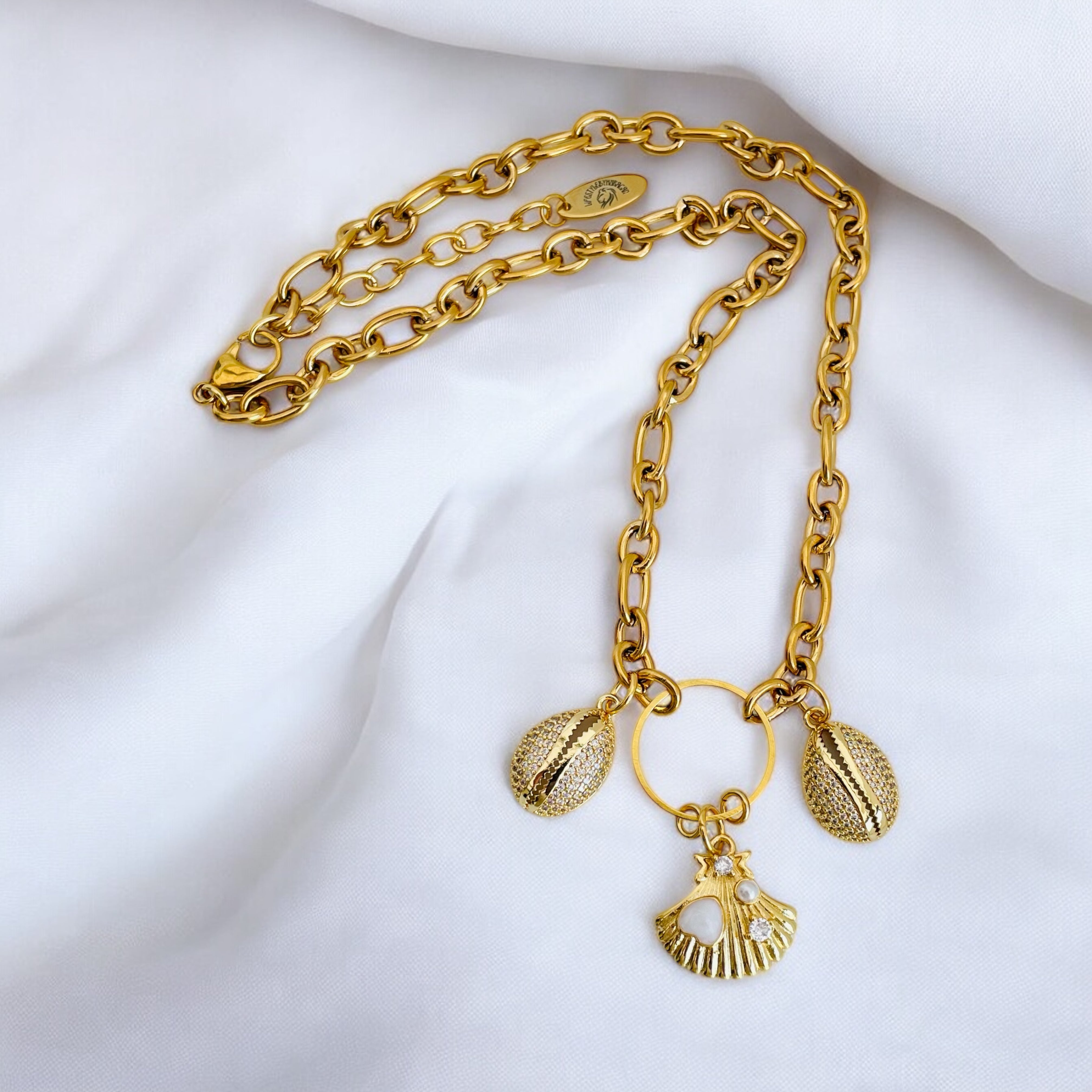 Collier Tea