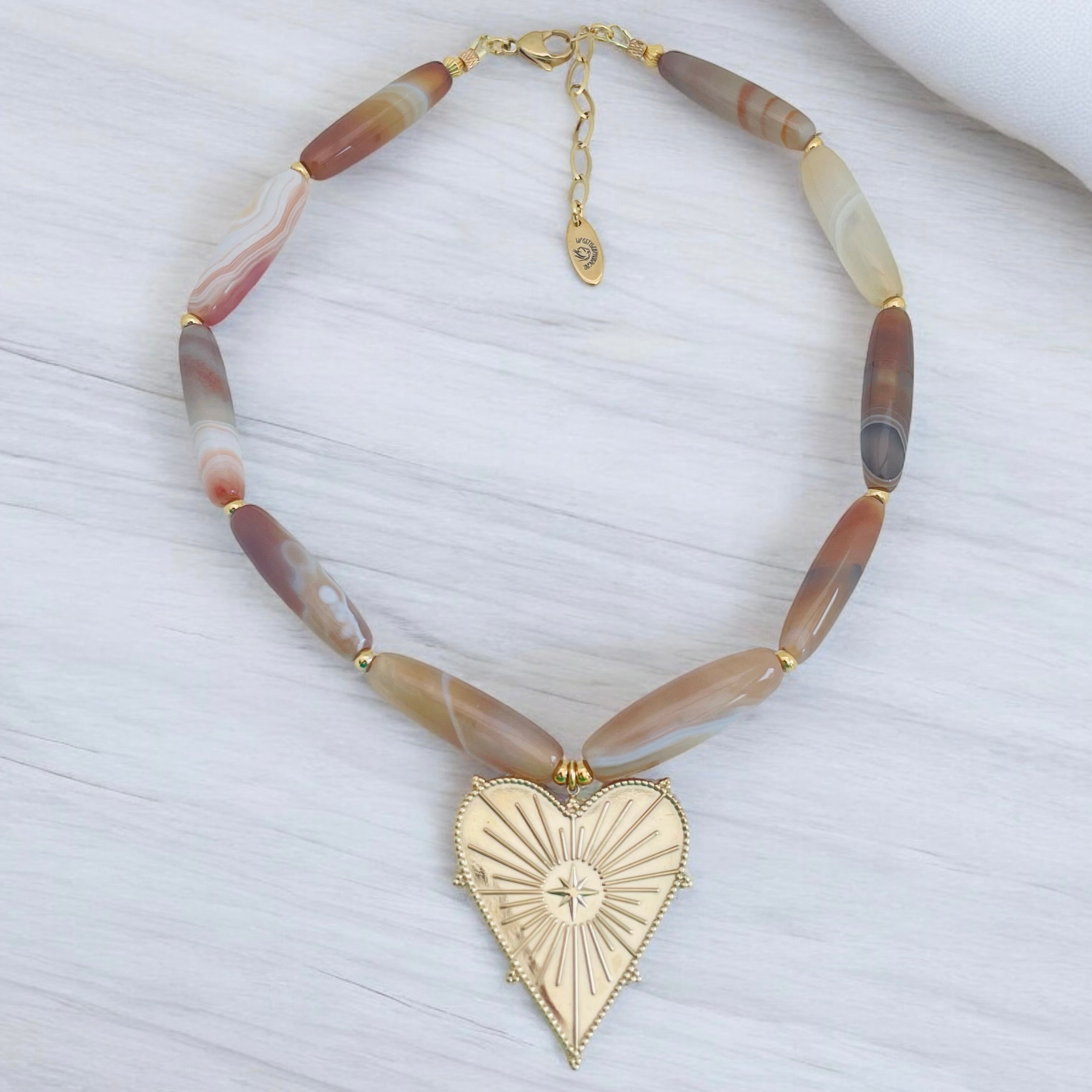 Collier Keona