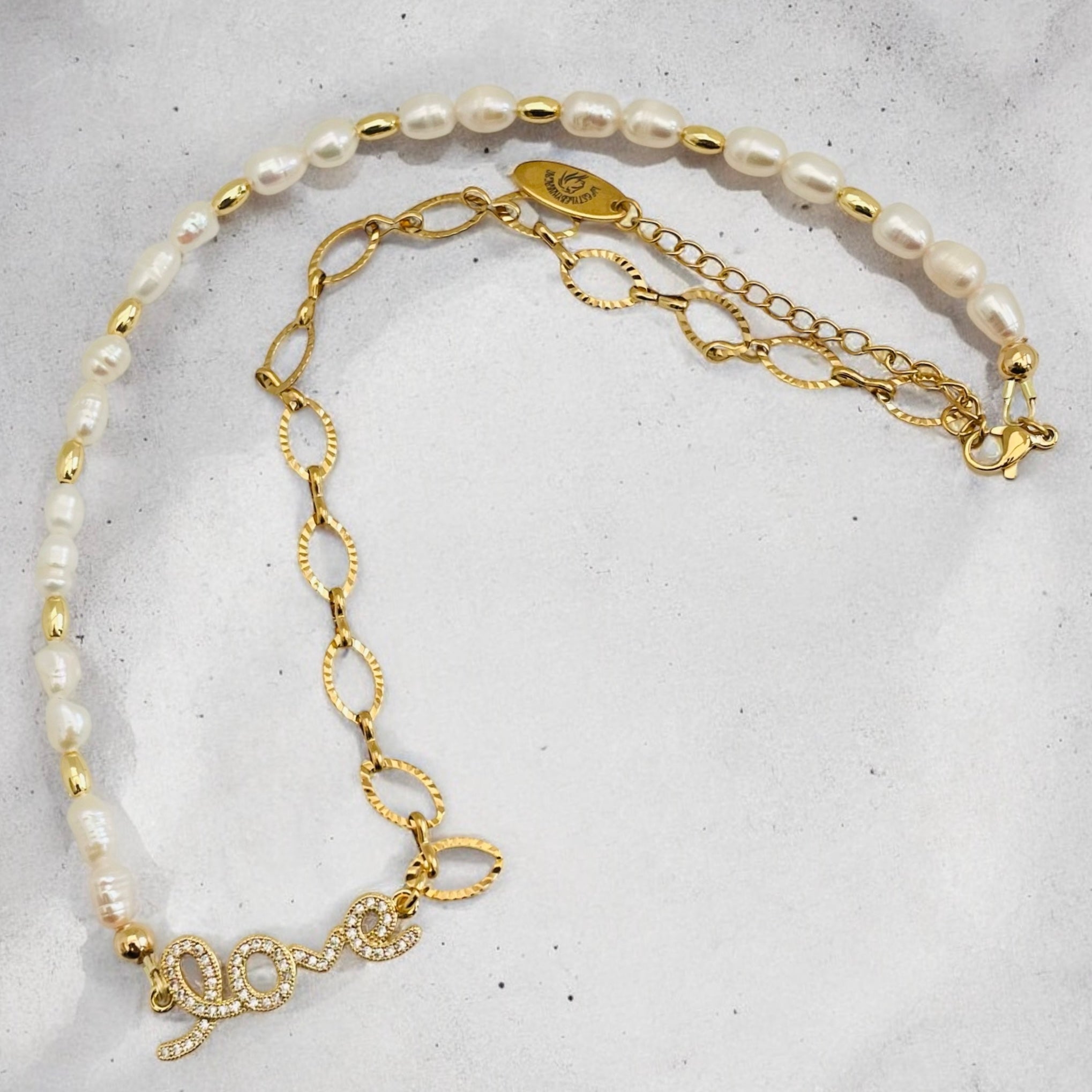 Collier Shainys