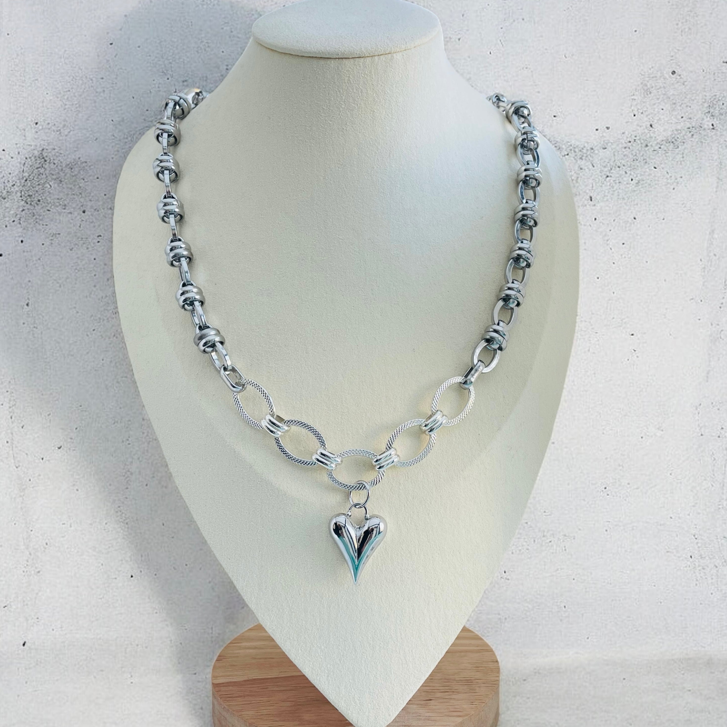Collier Sage