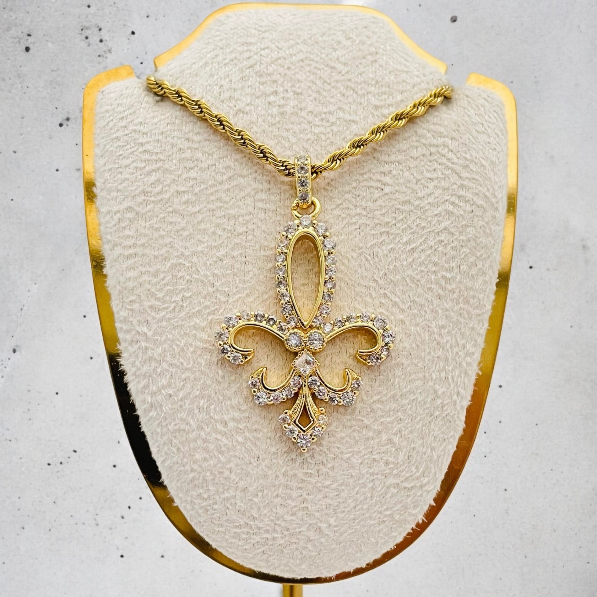 Collier Nerina