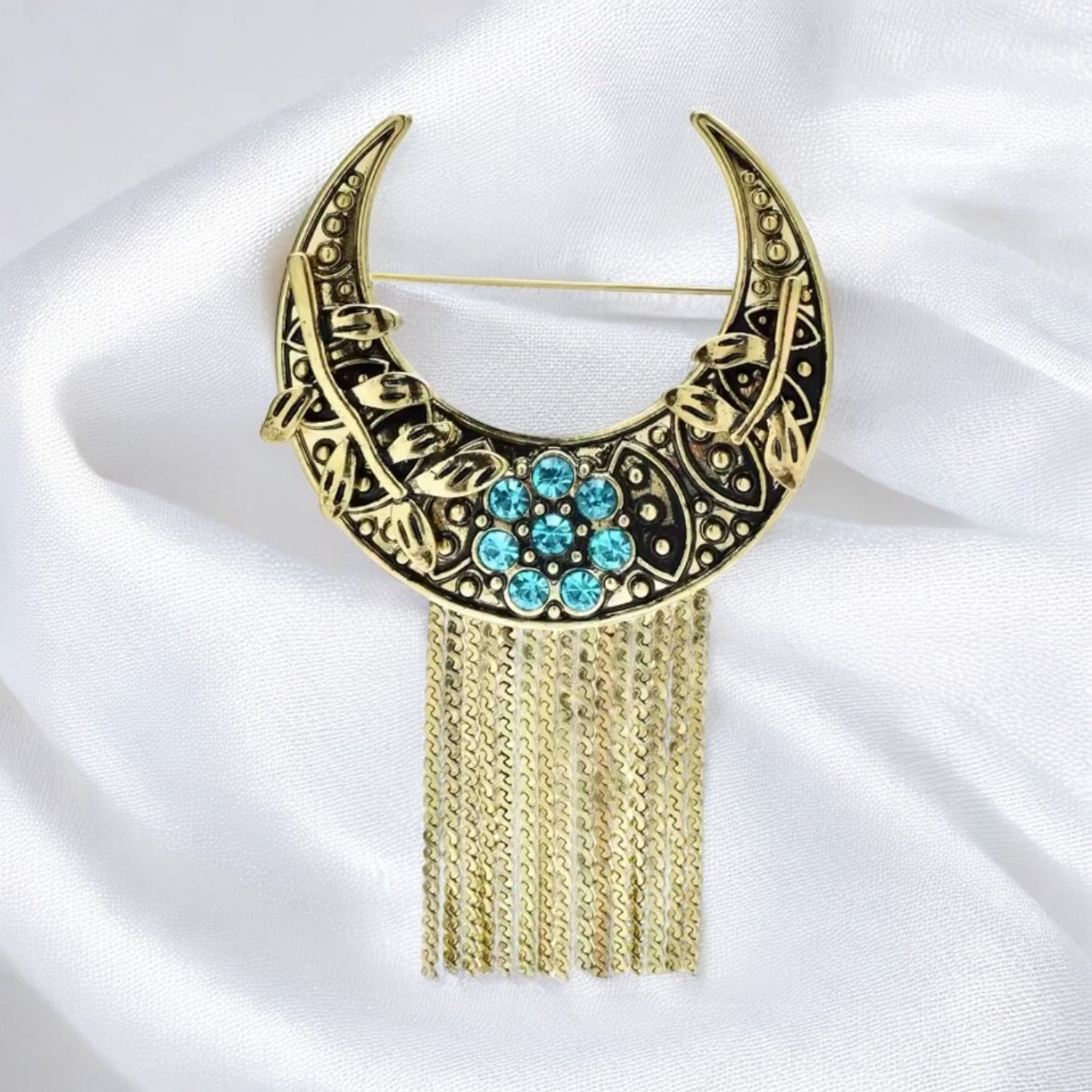 Broche Maela