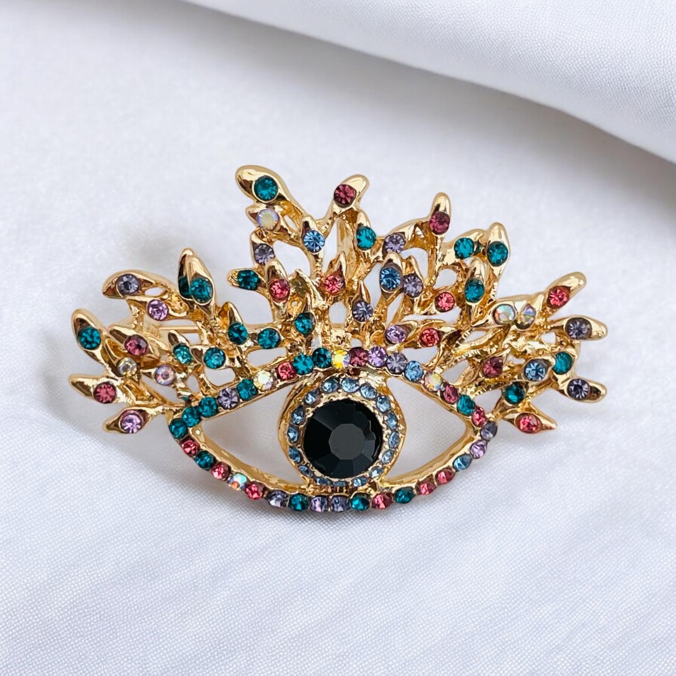 Broche Anoa