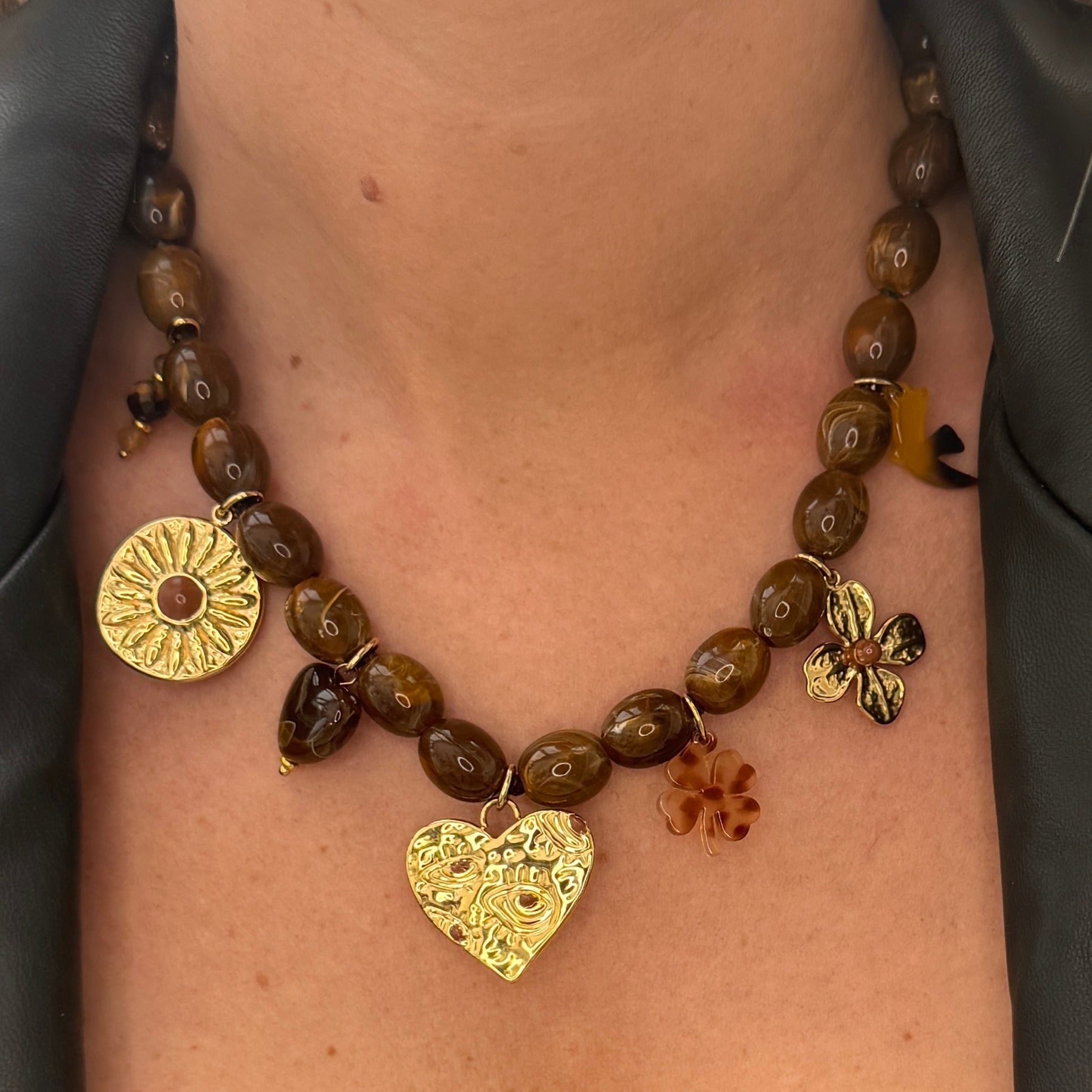 Collier Novaya
