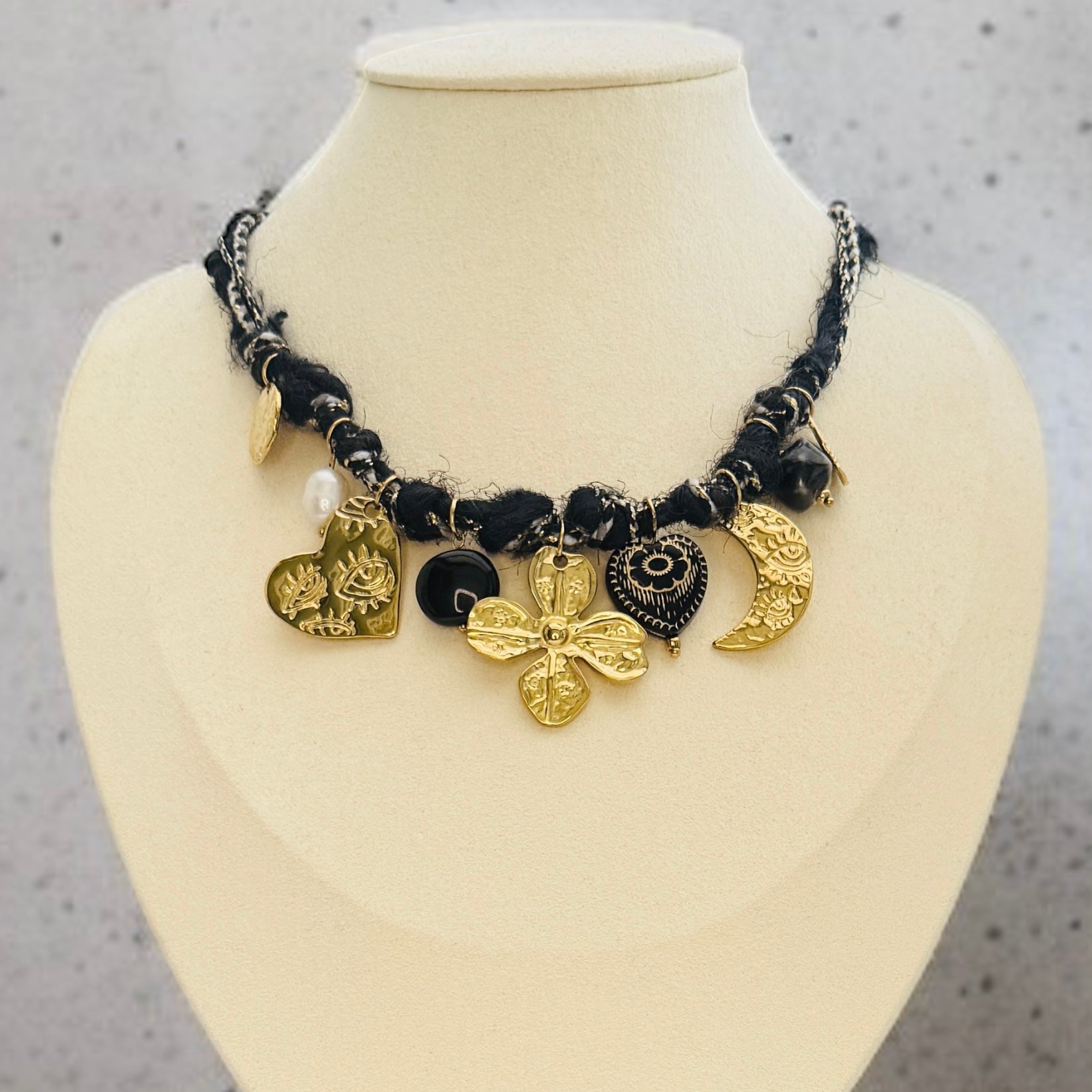Collier Velior