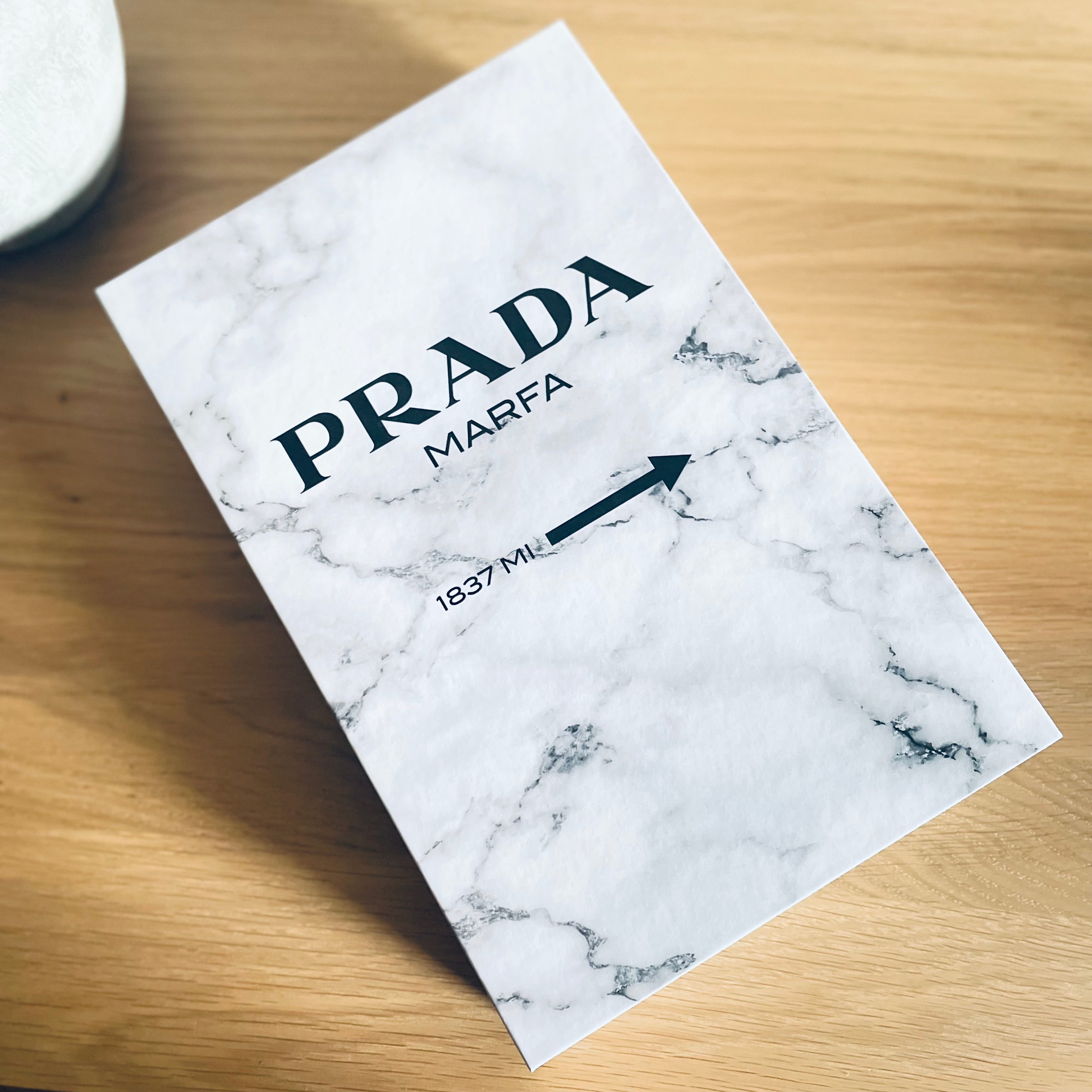 Livre Box Prada